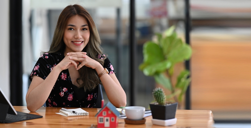 Invest in Amanora Park Town